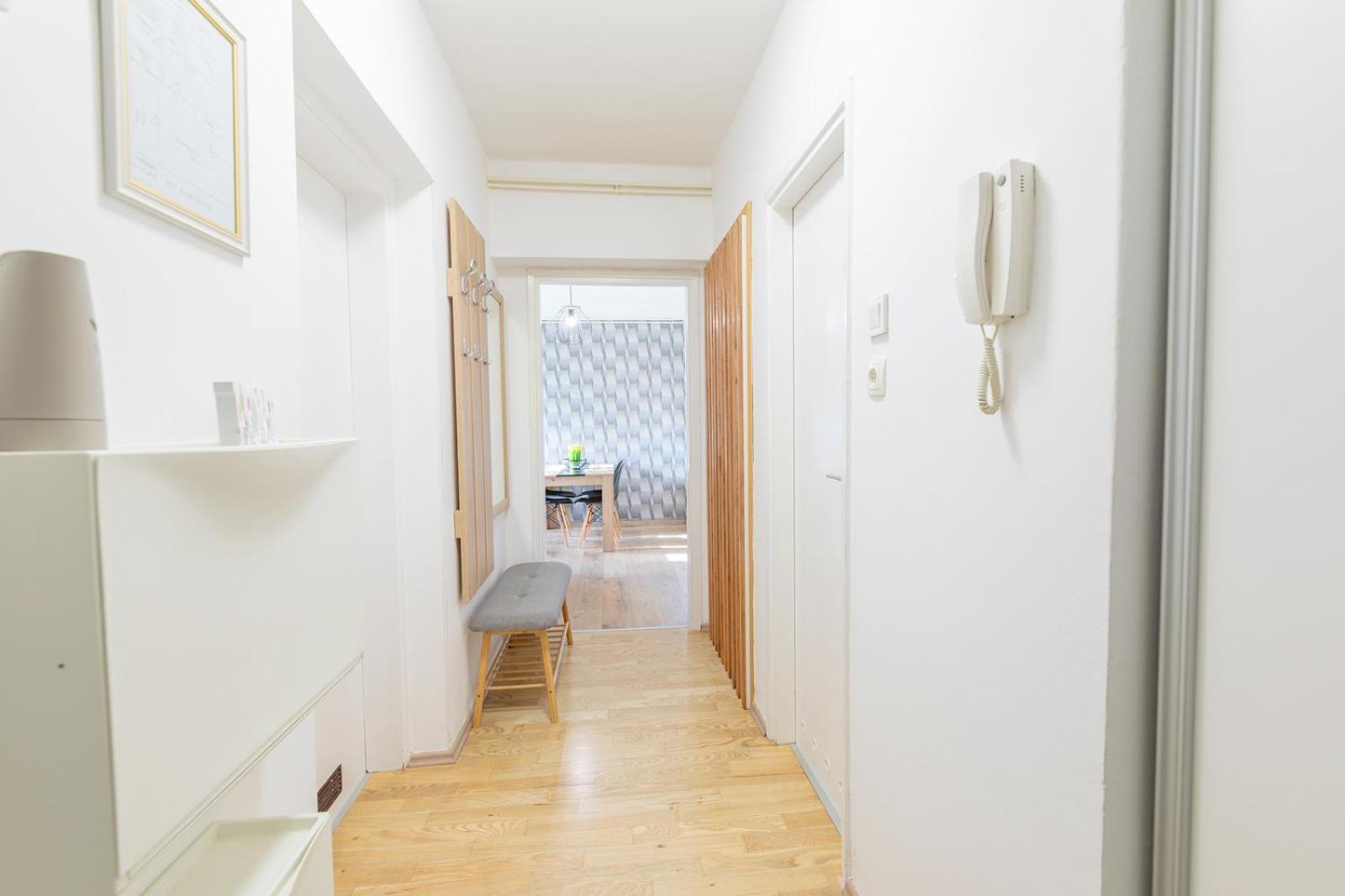 Lumi Apartment *